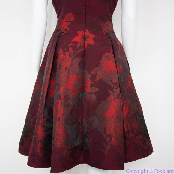 NEW White House Black Market Red Floral-Jacquard‎ Fit-And-Flare Dress - Picture 9 of 16